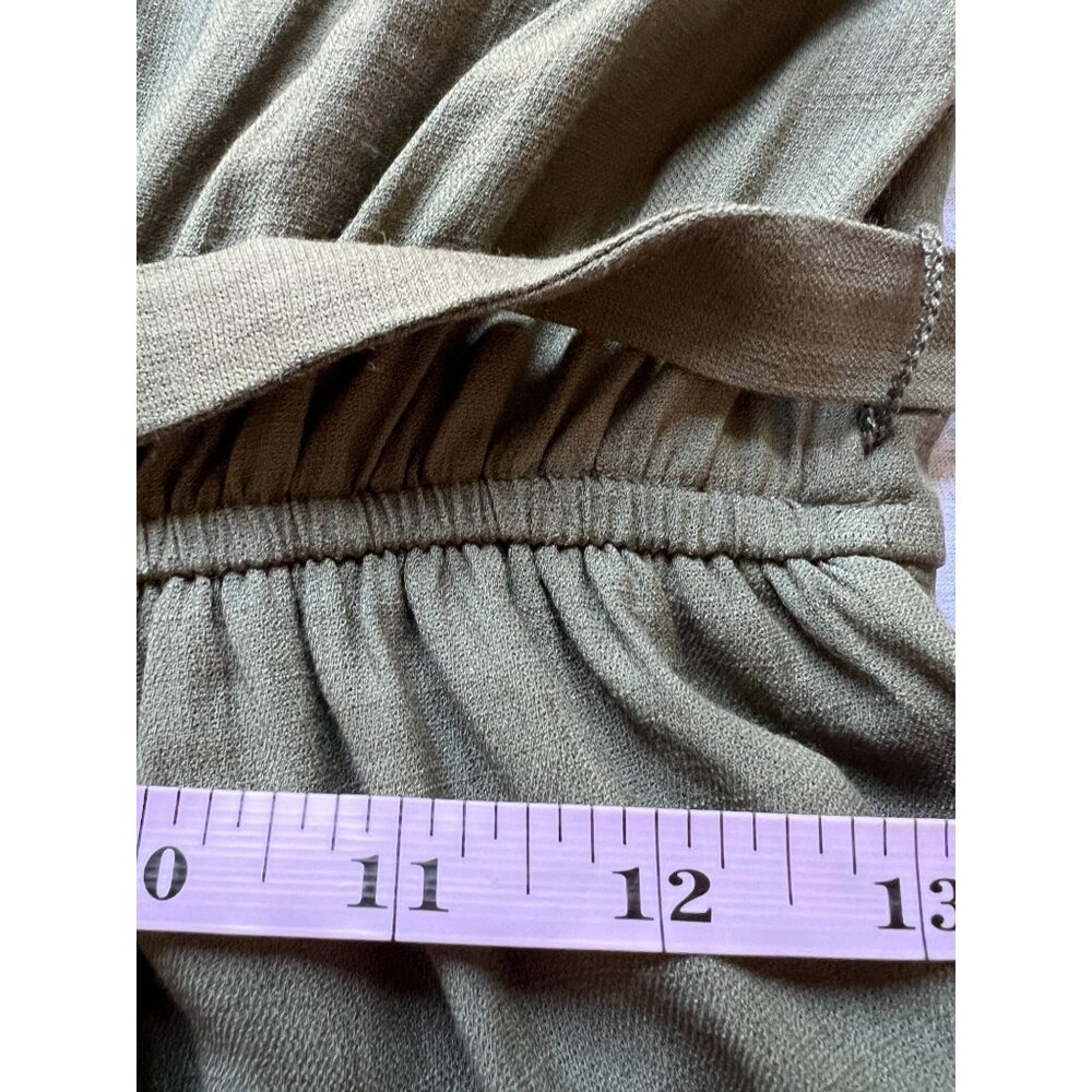 Row A Faux Wrap Romper Womens Small Olive Green Waist Tie Scalloped‎ Neckline - Picture 9 of 9